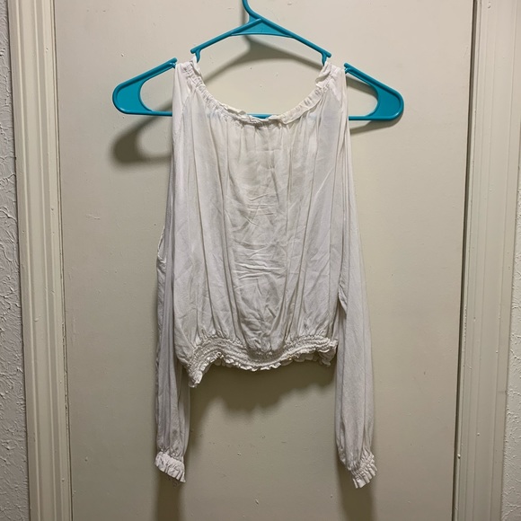 beachy boho cold shoulder crop blouse / white - Picture 2 of 3